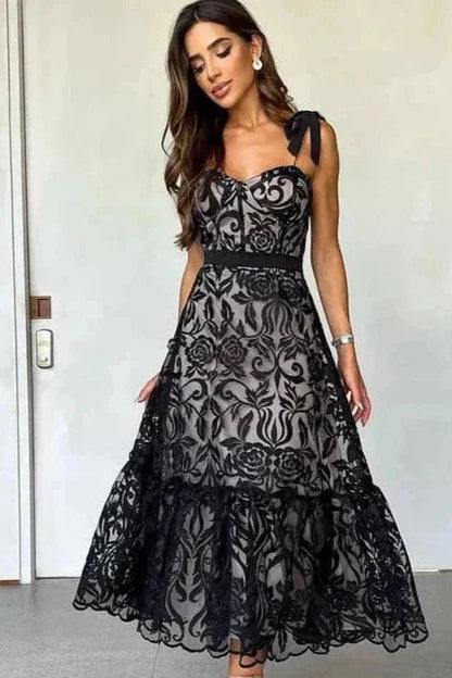 Vestido Largo de Encaje Elegante para Mujer